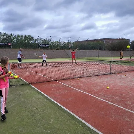 Hostal Jetsmark Idraetscenter